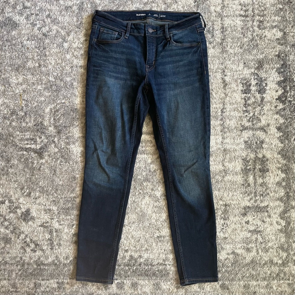 Old Navy Mid Rise Rockstar Super Skinny Jeans